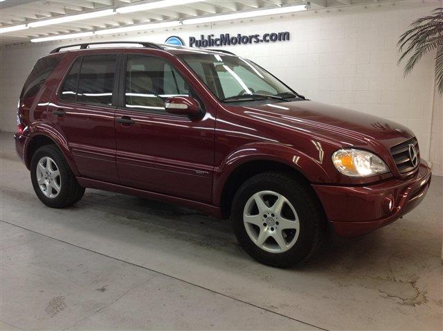 2002 Mercedes-Benz M-Class 750lisuper Clean