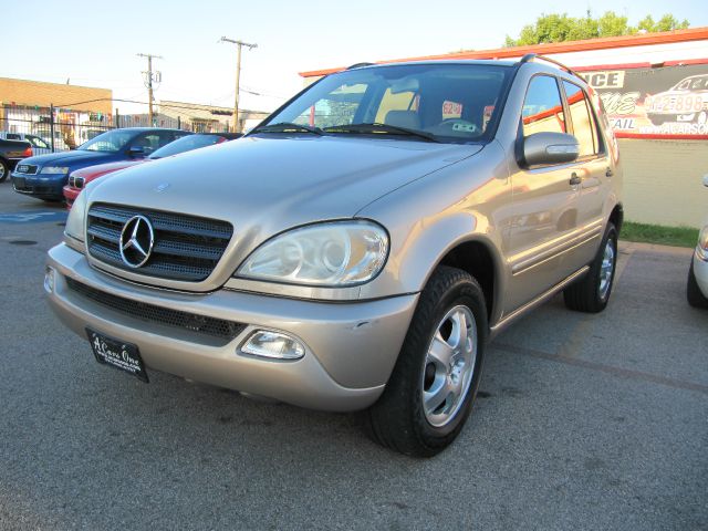 2002 Mercedes-Benz M-Class AWD Wagon Automatic VERY NICE