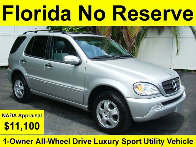 2002 Mercedes-Benz M-Class 2dr Touring Cpe