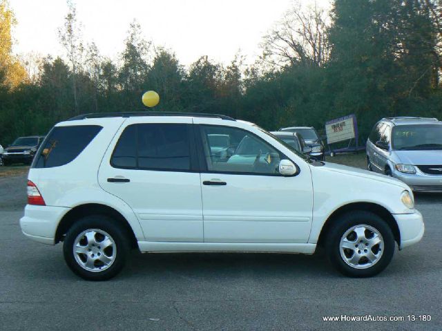2002 Mercedes-Benz M-Class AWD Wagon Automatic VERY NICE
