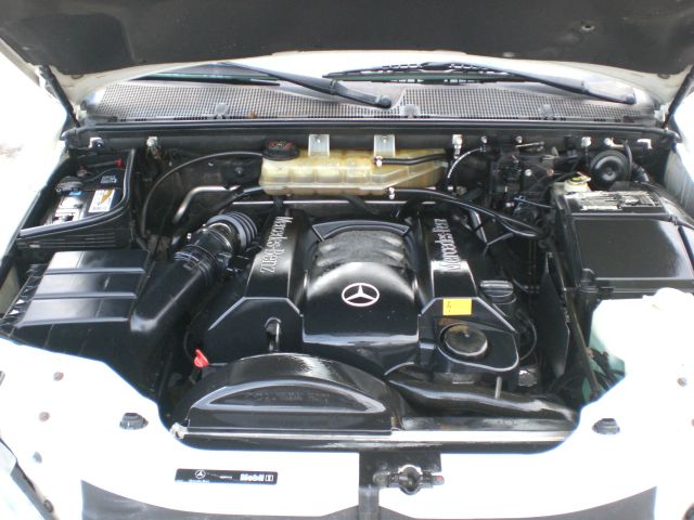 2002 Mercedes-Benz M-Class AWD Wagon Automatic VERY NICE