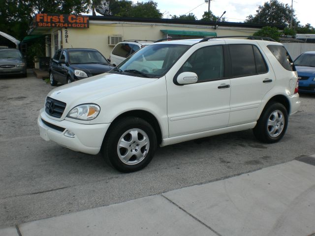 2002 Mercedes-Benz M-Class AWD Wagon Automatic VERY NICE
