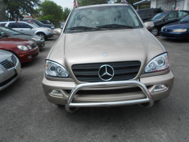 2003 Mercedes-Benz M-Class AWD Wagon Automatic VERY NICE