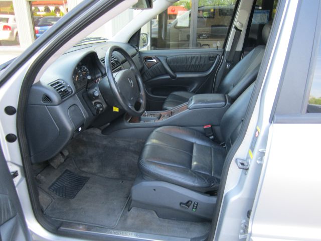 2003 Mercedes-Benz M-Class Unknown