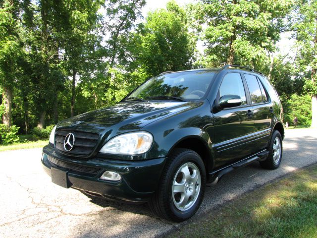 2003 Mercedes-Benz M-Class SES 5dr