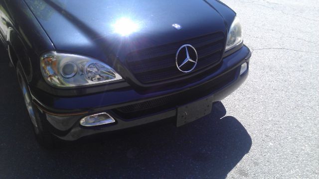 2004 Mercedes-Benz M-Class SES 5dr