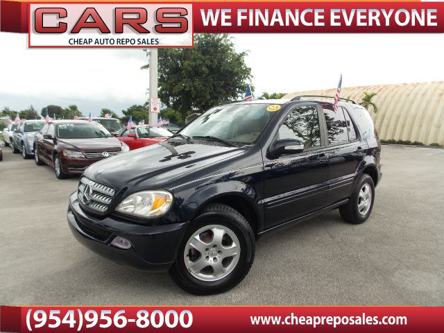 2004 Mercedes-Benz M-Class SES 5dr