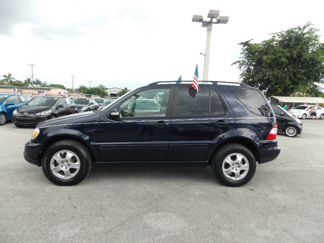 2004 Mercedes-Benz M-Class SES 5dr