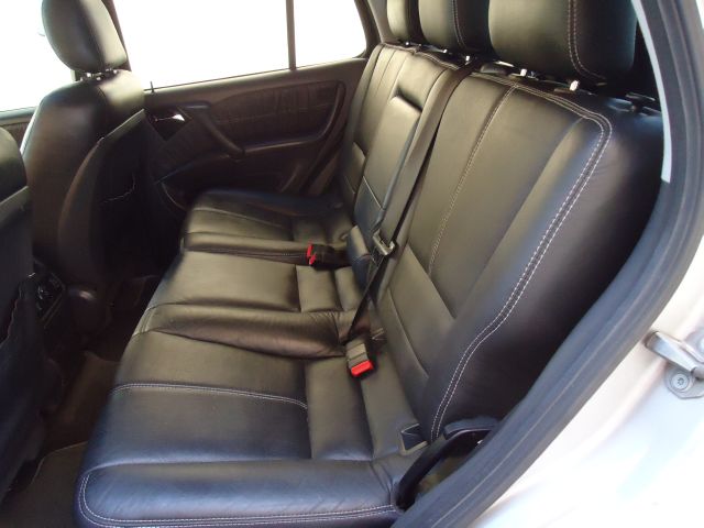 2004 Mercedes-Benz M-Class SES 5dr