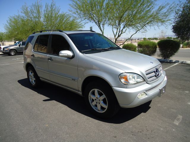 2004 Mercedes-Benz M-Class SES 5dr