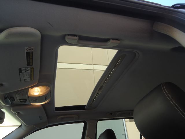 2004 Mercedes-Benz M-Class SES 5dr