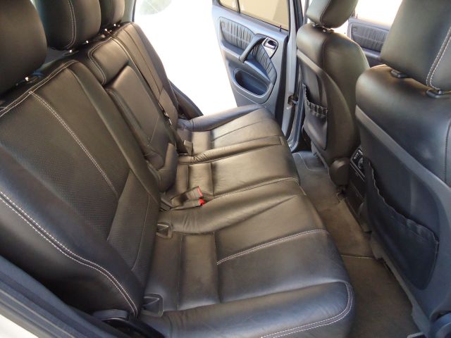 2004 Mercedes-Benz M-Class SES 5dr