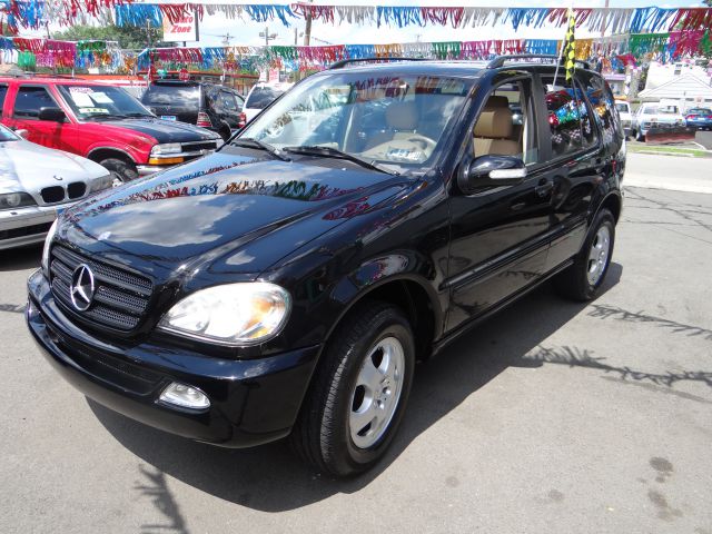 2004 Mercedes-Benz M-Class SES 5dr