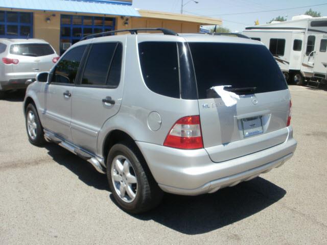 2004 Mercedes-Benz M-Class SES 5dr