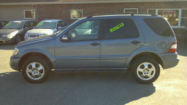 2004 Mercedes-Benz M-Class SES 5dr