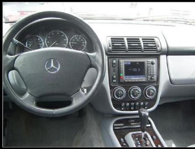 2005 Mercedes-Benz M-Class 21301