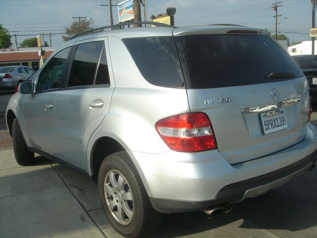 2006 Mercedes-Benz M-Class SES 5dr