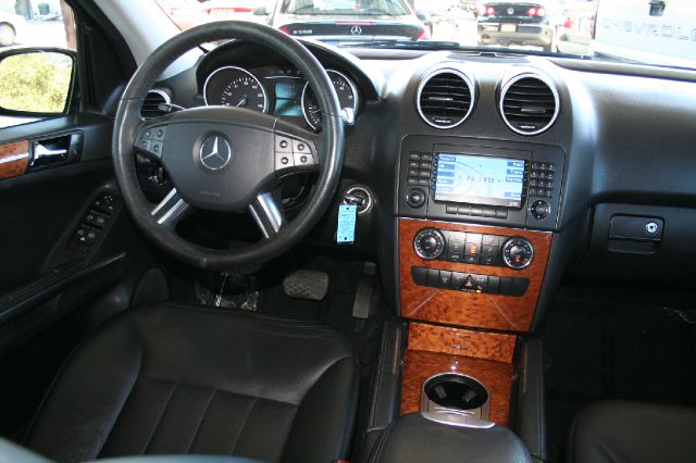 2006 Mercedes-Benz M-Class SES 5dr