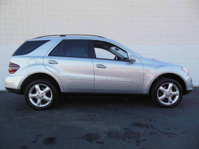 2006 Mercedes-Benz M-Class SES 5dr