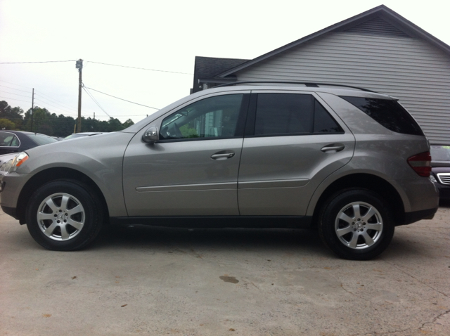 2006 Mercedes-Benz M-Class SES 5dr