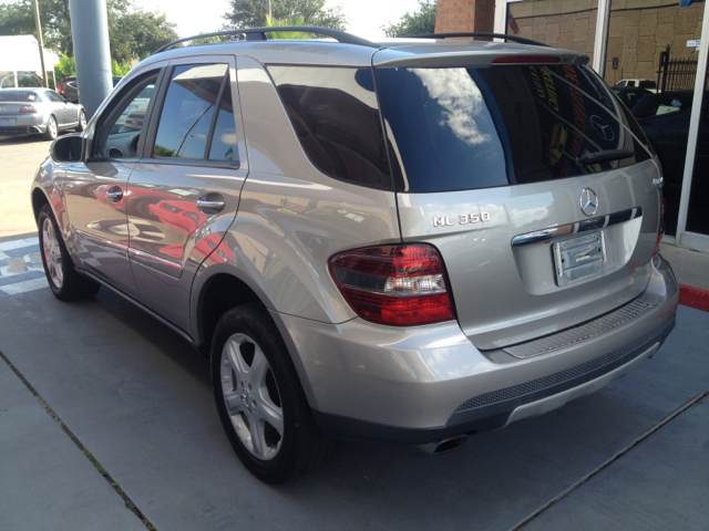 2007 Mercedes-Benz M-Class SES 5dr