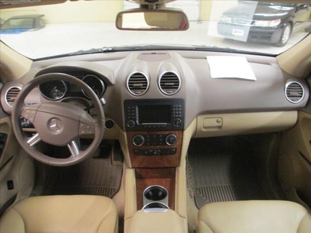 2008 Mercedes-Benz M-Class 4dr 4WD LX