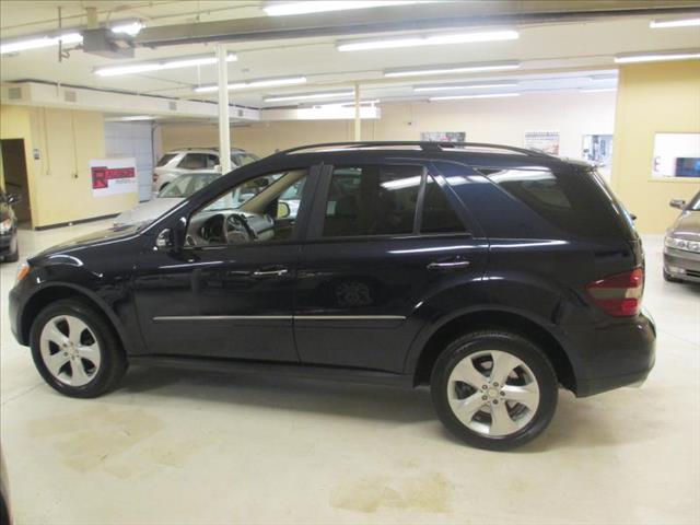 2008 Mercedes-Benz M-Class 4dr 4WD LX