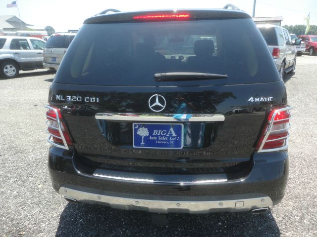 2008 Mercedes-Benz M-Class GS 2+2