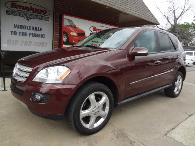 2008 Mercedes-Benz M-Class GS 2+2