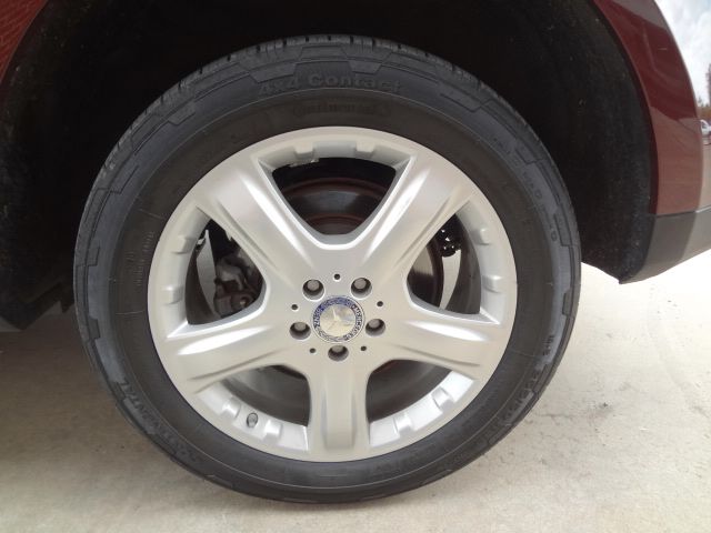 2008 Mercedes-Benz M-Class GS 2+2