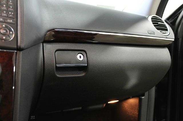 2009 Mercedes-Benz M-Class X Luxury