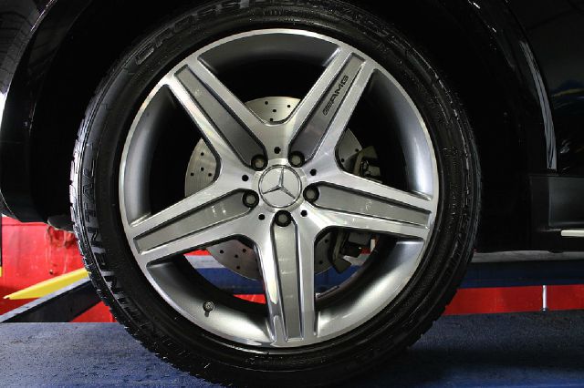 2009 Mercedes-Benz M-Class X Luxury