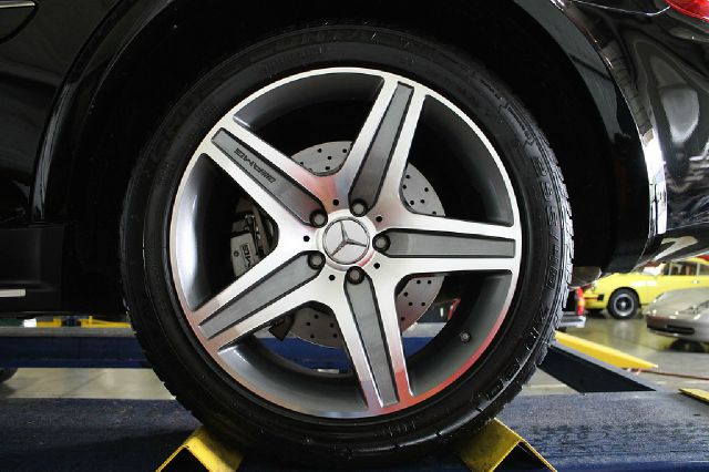 2009 Mercedes-Benz M-Class X Luxury