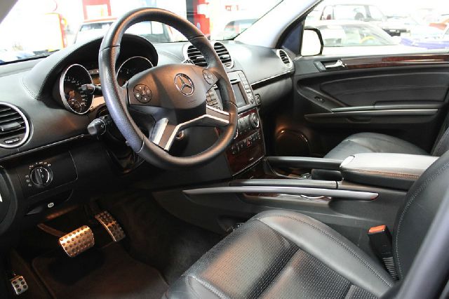 2009 Mercedes-Benz M-Class X Luxury