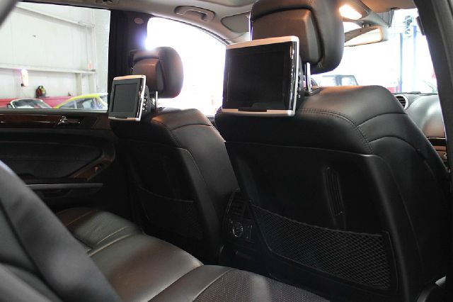 2009 Mercedes-Benz M-Class X Luxury