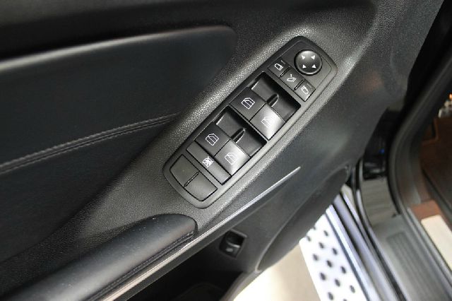 2009 Mercedes-Benz M-Class X Luxury