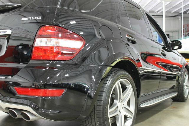 2009 Mercedes-Benz M-Class X Luxury