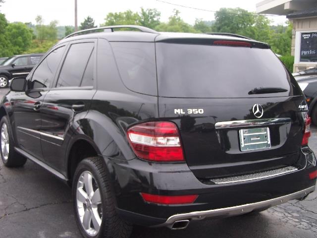 2009 Mercedes-Benz M-Class Gl 2x2