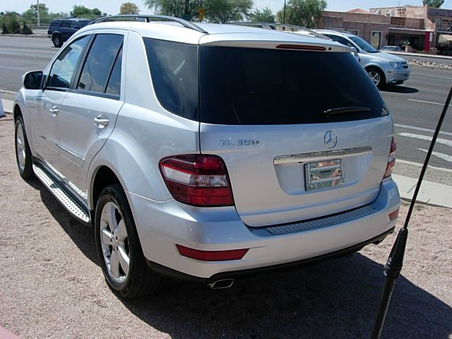 2009 Mercedes-Benz M-Class Gl 2x2