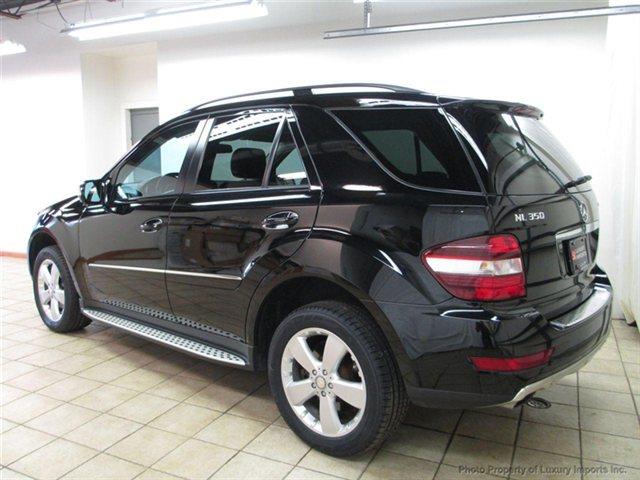 2009 Mercedes-Benz M-Class GS 2+2