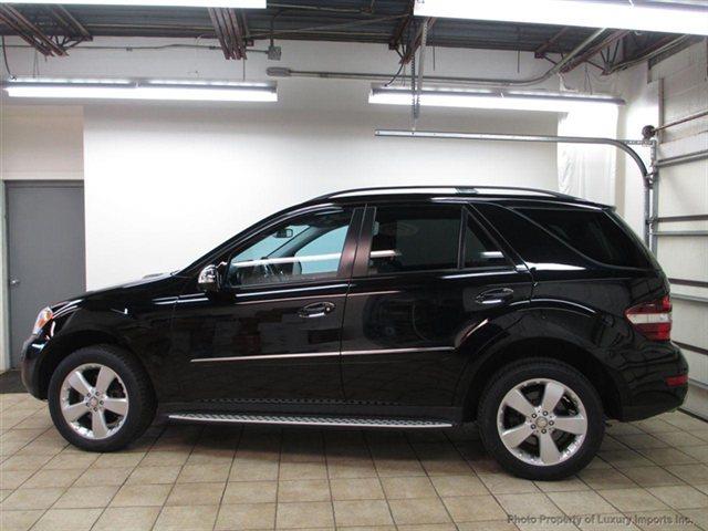 2009 Mercedes-Benz M-Class GS 2+2