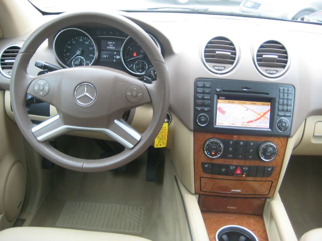2009 Mercedes-Benz M-Class Gl 2x2
