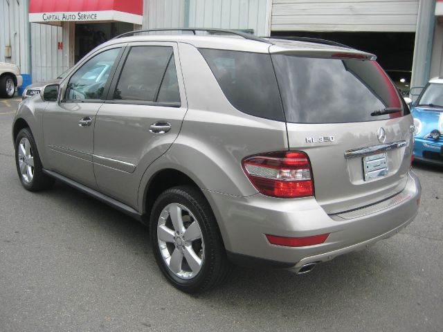 2009 Mercedes-Benz M-Class Gl 2x2