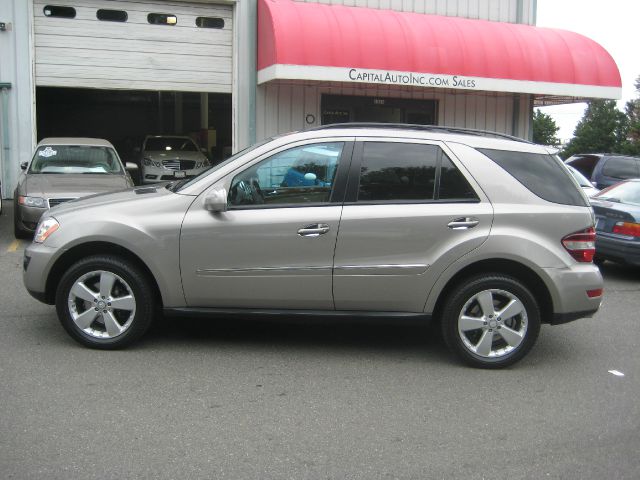 2009 Mercedes-Benz M-Class Gl 2x2