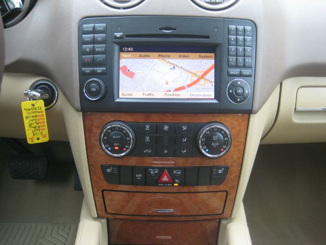 2009 Mercedes-Benz M-Class Gl 2x2