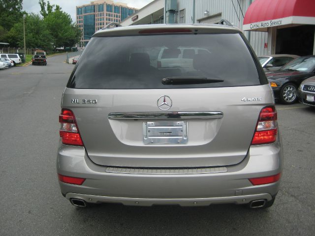 2009 Mercedes-Benz M-Class Gl 2x2