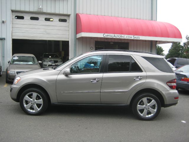 2009 Mercedes-Benz M-Class Gl 2x2