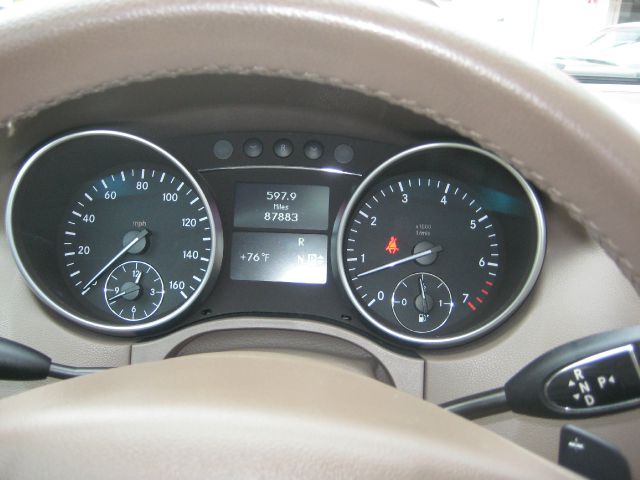 2009 Mercedes-Benz M-Class Gl 2x2