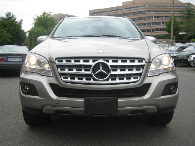 2009 Mercedes-Benz M-Class Gl 2x2