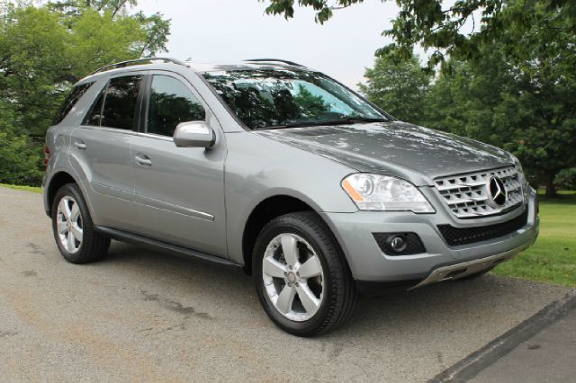 2010 Mercedes-Benz M-Class Gl 2x2